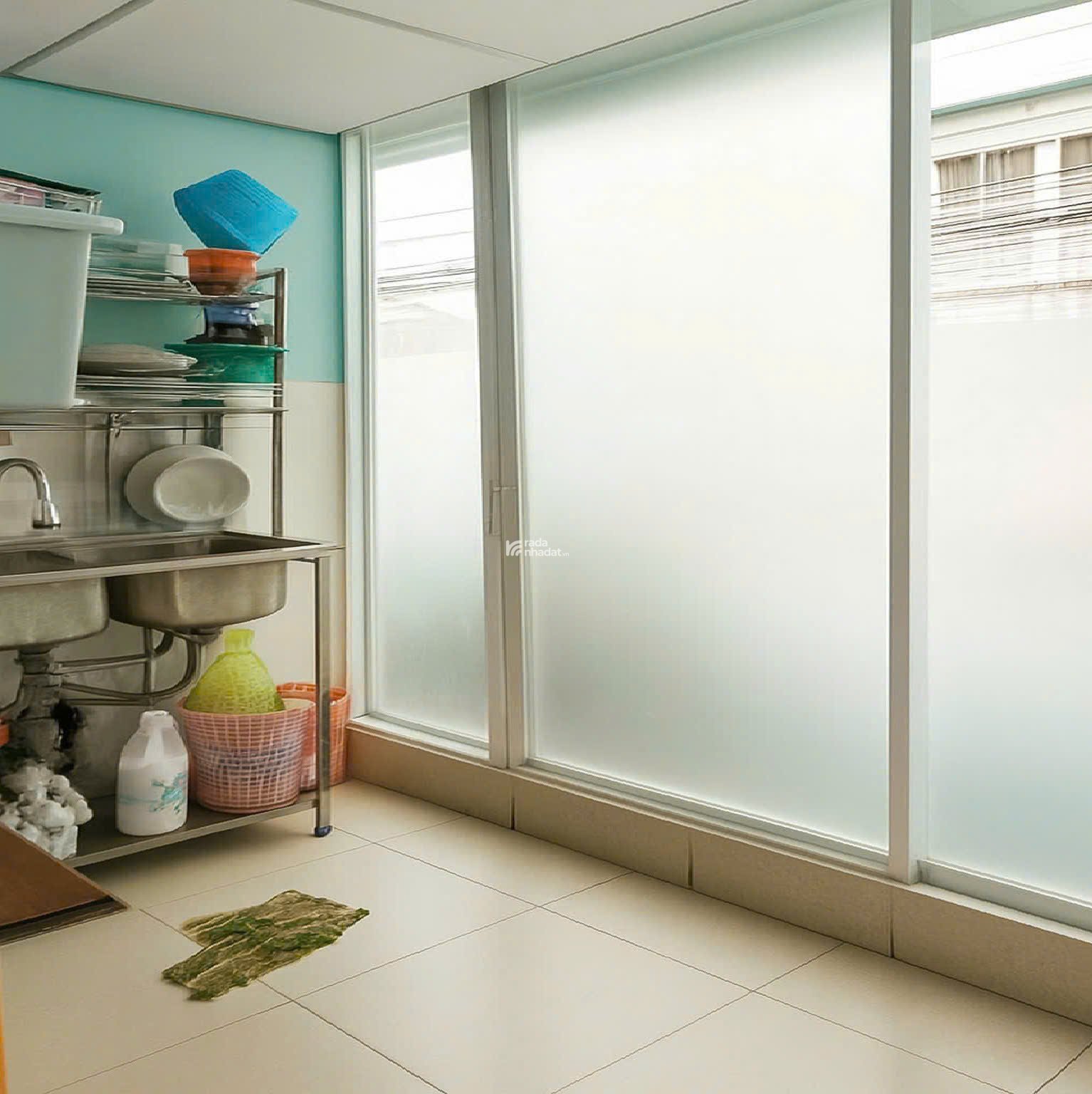 Bán nhà hẻm Bạch Mã - QUẬN 10 - 3.2 x 6 m - Giá 3.9 tỷ