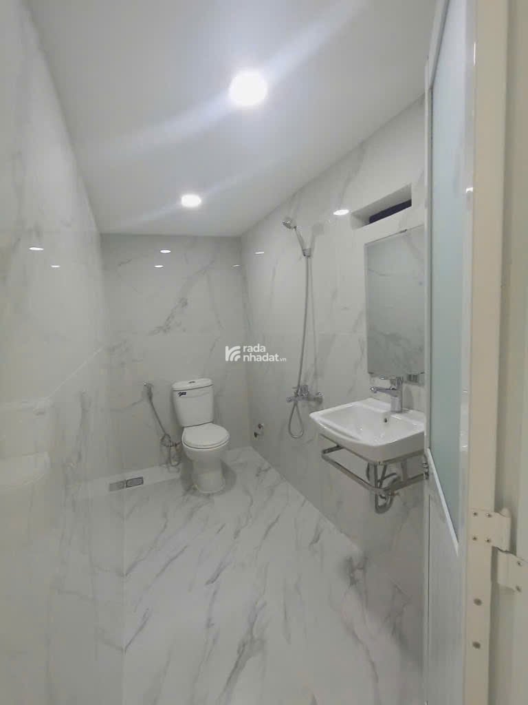 Nhà Mới Ở Ngay - Hoàng Hữu Nam, Ngay Ga Metro Suối Tiên, Q9 Giá 4.X Tỷ
