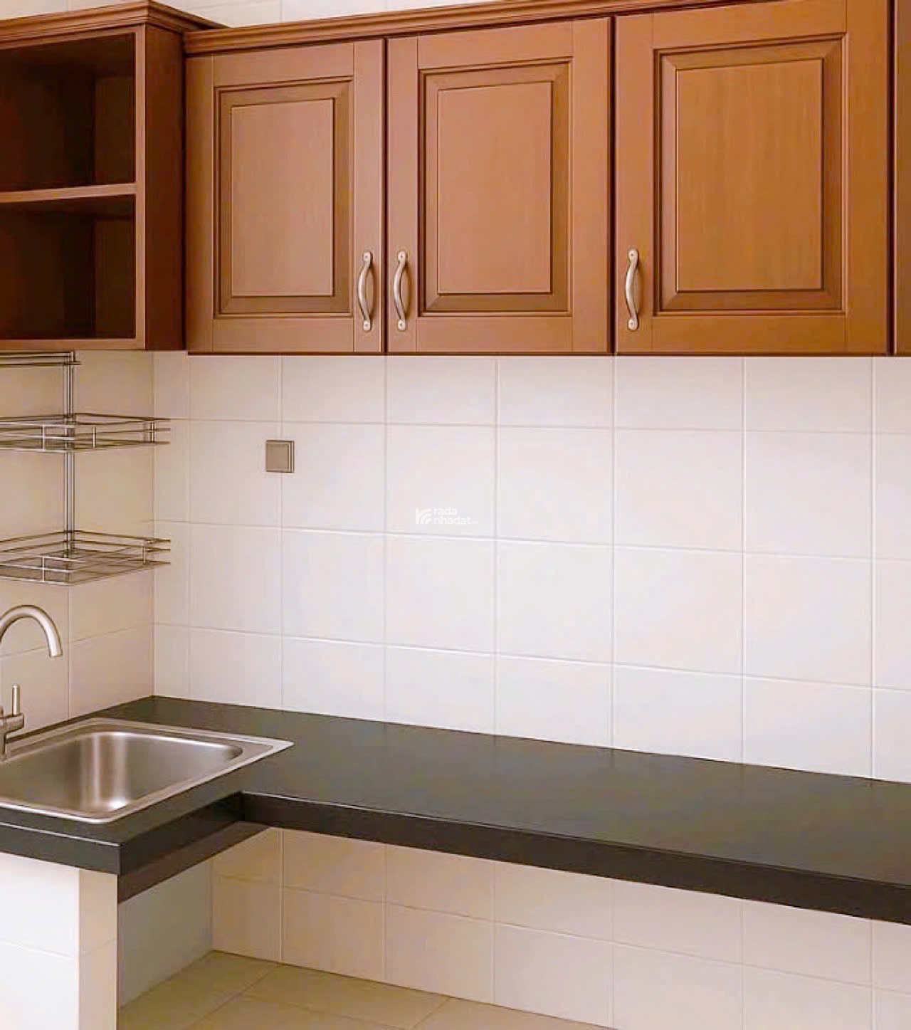 Bán nhà hẻm sát mặt tiền Cách Mạng Tháng Tám, QUẬN 3, Giá 4.65 tỷ