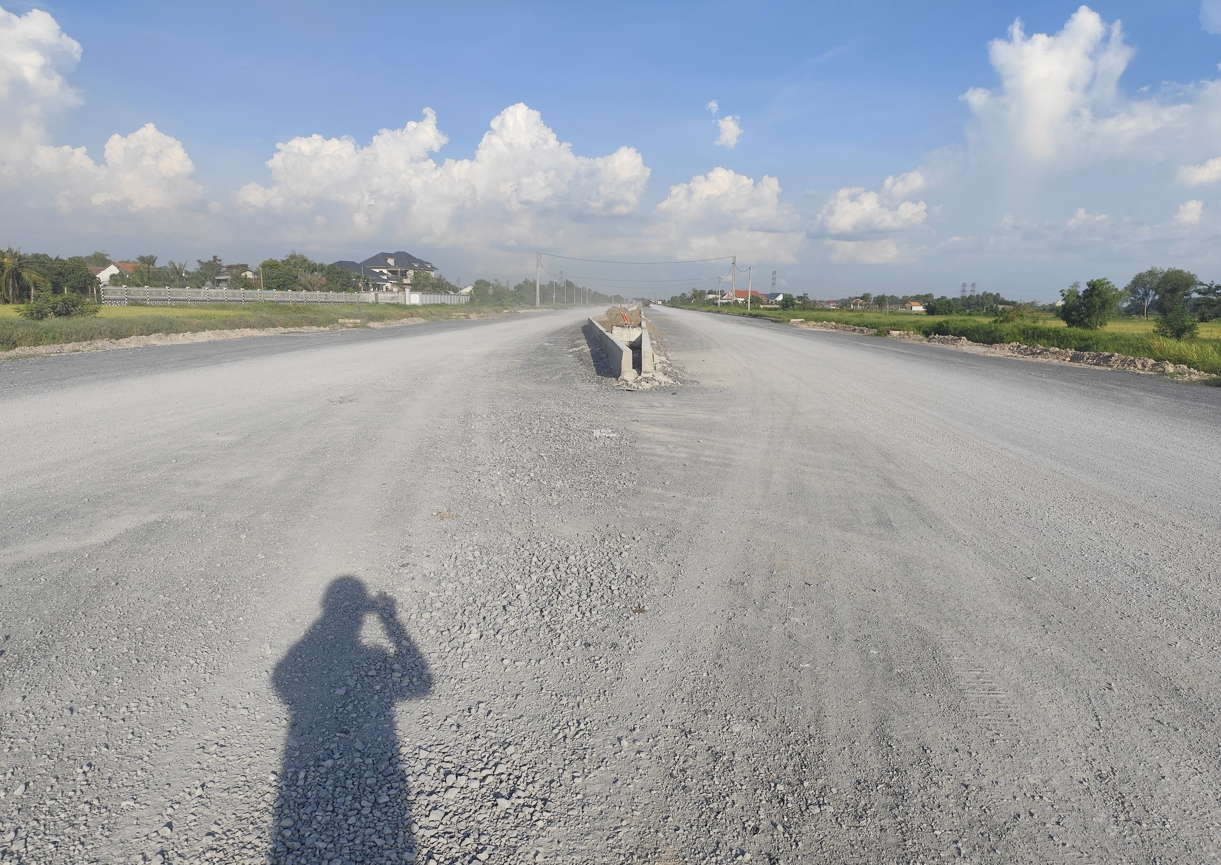 Đất Thị Trấn Hậu Nghĩa,5x17 85m2 SHR Giá 690Triệu