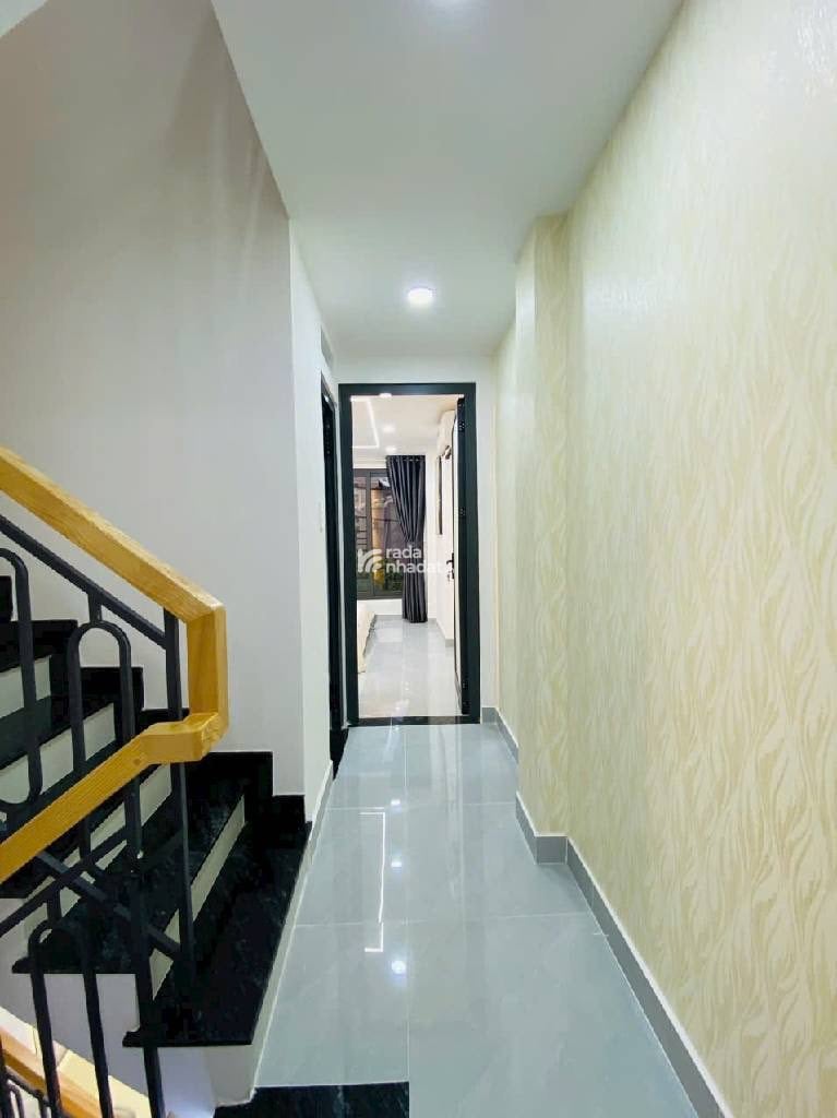 Bán gấp nhà Lý Thái Tổ -Gần đường 3/2, giá 3 tỷ 250, Diện tích 45m2 