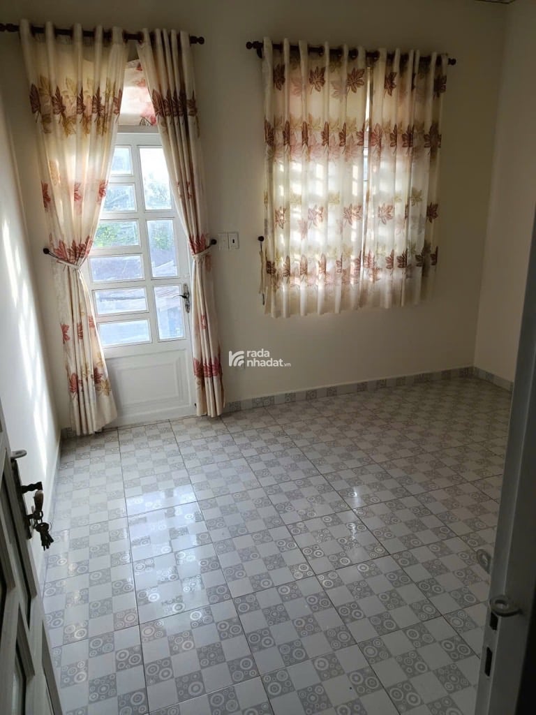 Bán nhà -hẻm xe hơi-huỳnh thị hai, QUẬN 12- GIÁ 3,9 TỶ 