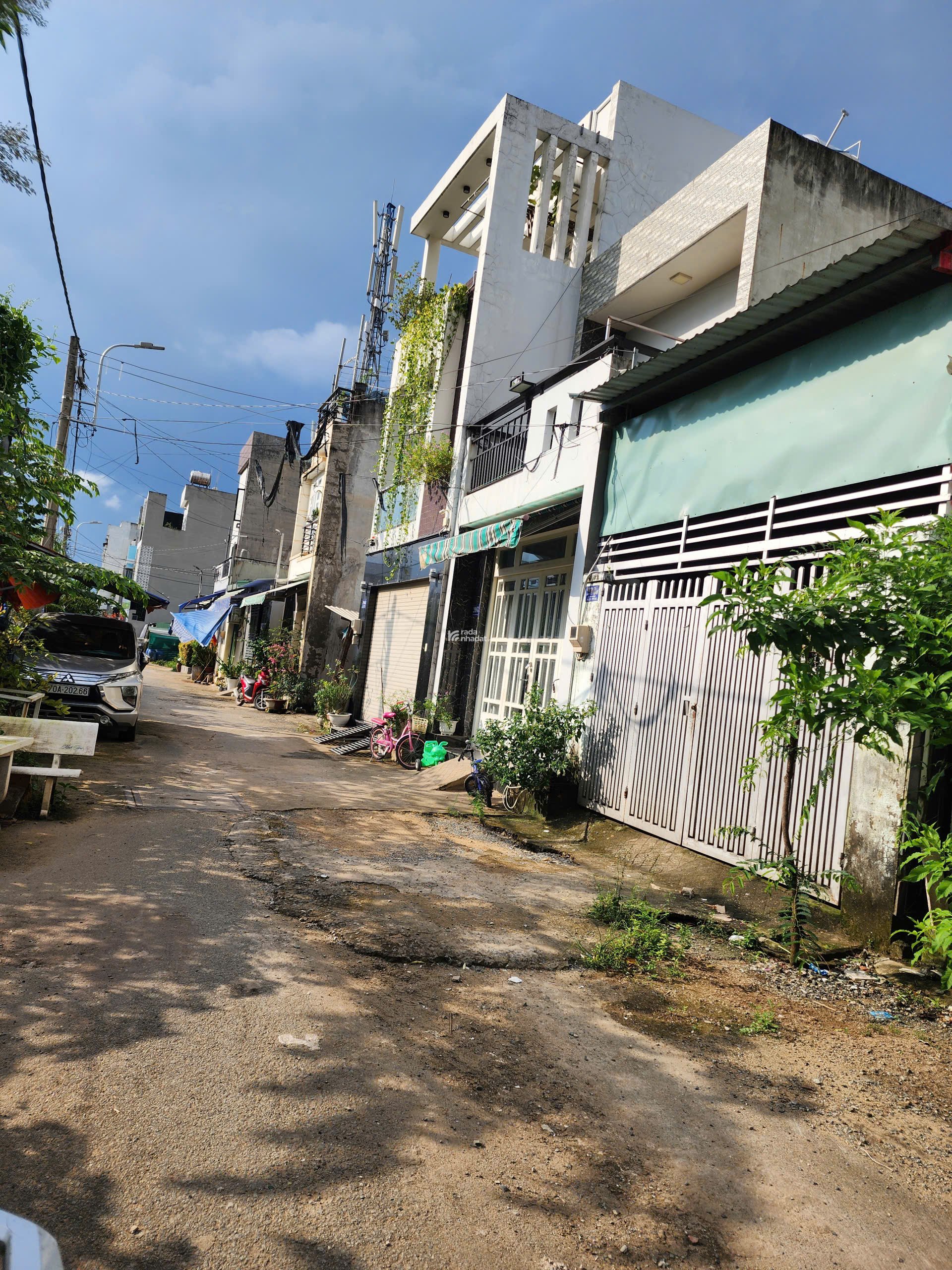 HIẾM, BÁN ĐẤT TẶNG NHÀ C4 HXH ĐƯỜNG PHƯỚC THIỆN CẠNH VINHOMES Q9 63M  NGANG 5 CHỈ 4.X TỶ (TLCC)