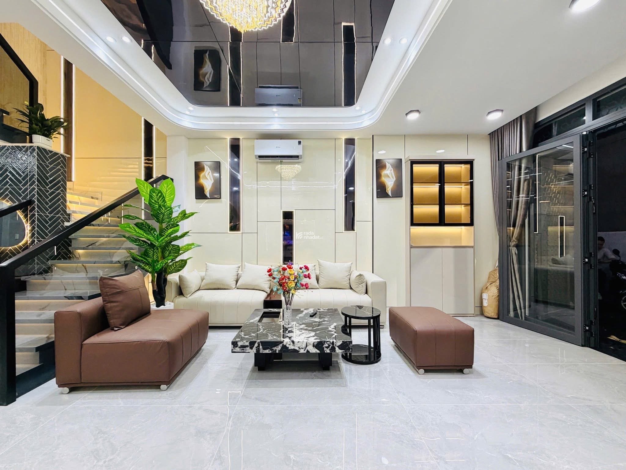 NHÀ PHỐ HẺM XE HƠI PHAN HUY ÍCH – XÂY MỚI 4 TẦNG – NGANG 5M RỘNG THOÁNG – FULL NỘI THẤT CAO CẤP