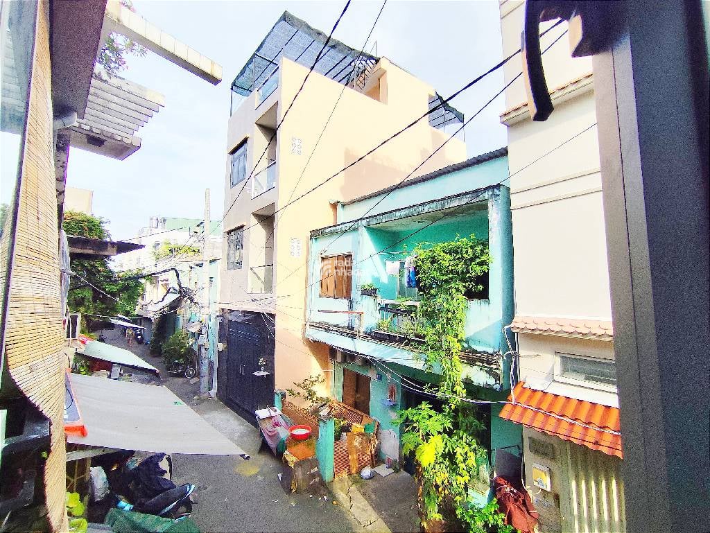 NHỎ NHƯNG CÓ VÕ- HẺM 6M THÔNG - 2 TẦNG BTCT -  P. PHÚ LÂM, QUẬN 6.