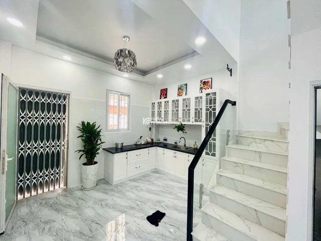 Bán nhà đẹp 5 tầng HXH Trịnh Đình Trọng,Phú Trung,Tân Phú chỉ 8.9 tỷ