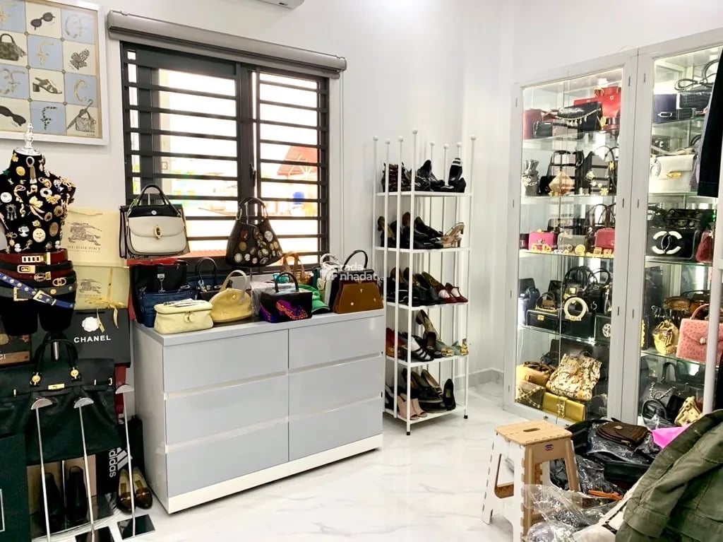 Bán nhà đẹp 5 tầng HXH Trịnh Đình Trọng,Phú Trung,Tân Phú chỉ 8.9 tỷ