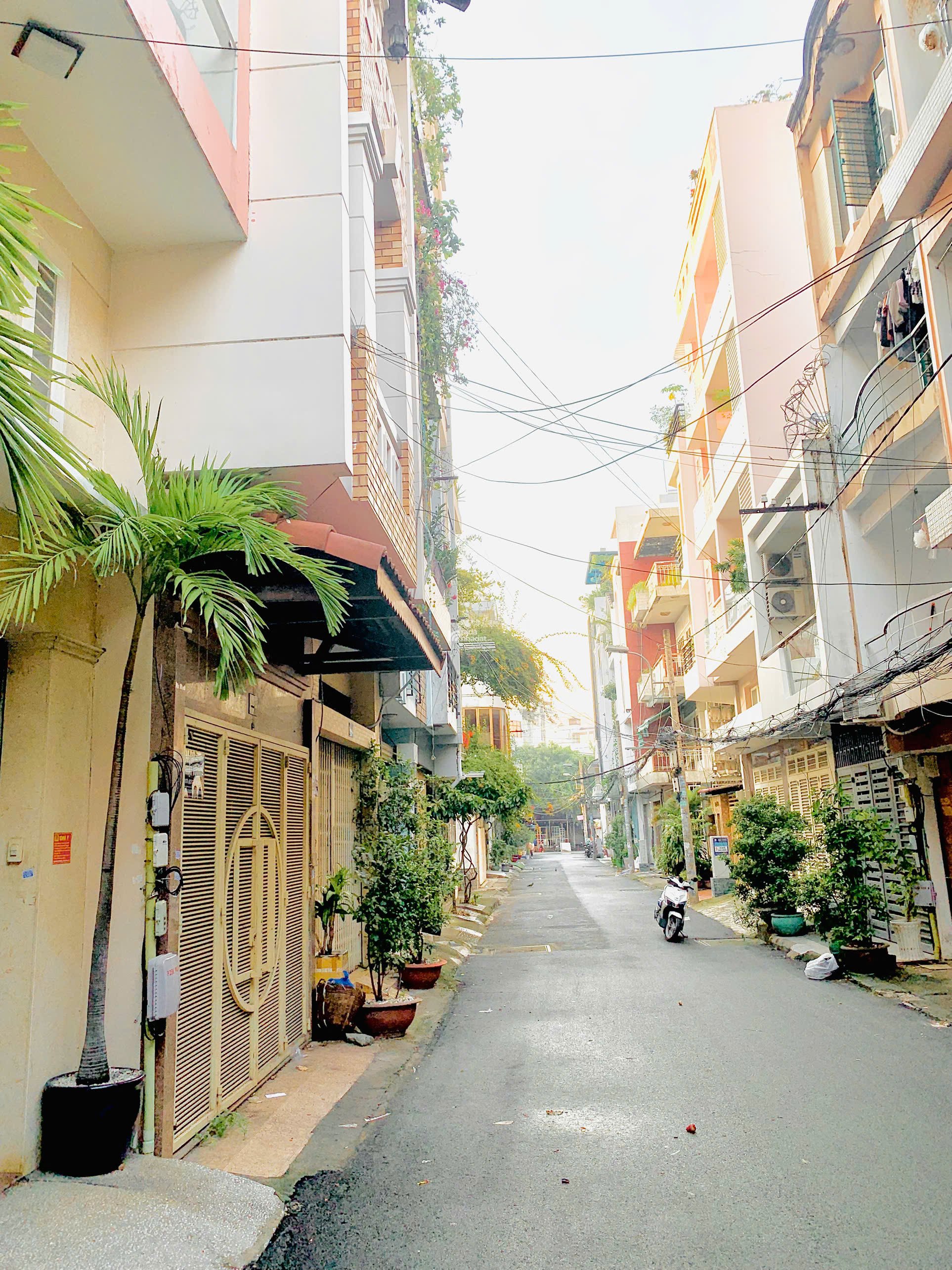 MẶT TIỀN NỘI KHU VVIP LỮ GIA-4X14m-58m2-TRỆT2LST-15 TỶ 5 TL 