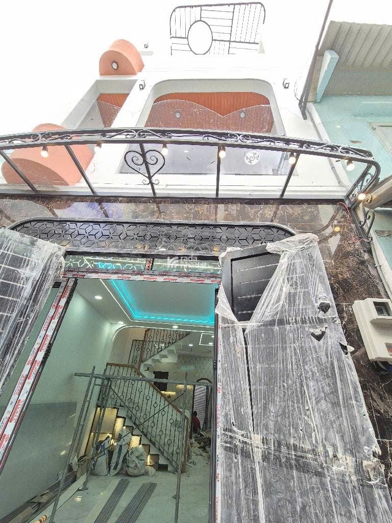 NHÀ MỚI ĐẸP VÀO Ở NGAY - TẶNG TOÀN BỘ NỘI THẤT - 56M2 - 3 TẦNG - SỔ VUÔNG VỨC - CHỈ 6.98 TỶ