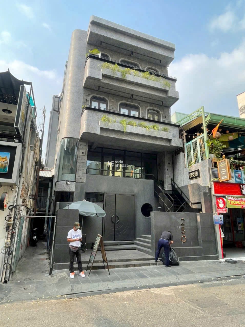 BÁN NHÀ 4 TẦNG MT SIÊU VIP_PHỐ TÂY BÙI VIỆN, P. BẾN THÀNH, Q.1_DT: 7x16m_GIÁ 74 TỶ TL