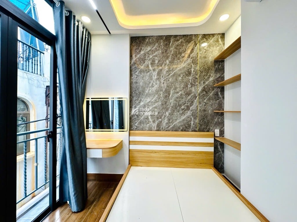 SÁT MT HOÀNG VĂN THỤ, TÂN BÌNH, 26M2 CÓ KẾT CẤU DỄ CẢI TẠO. GIẢM 350TR CHỈ CÒN 4.8T 