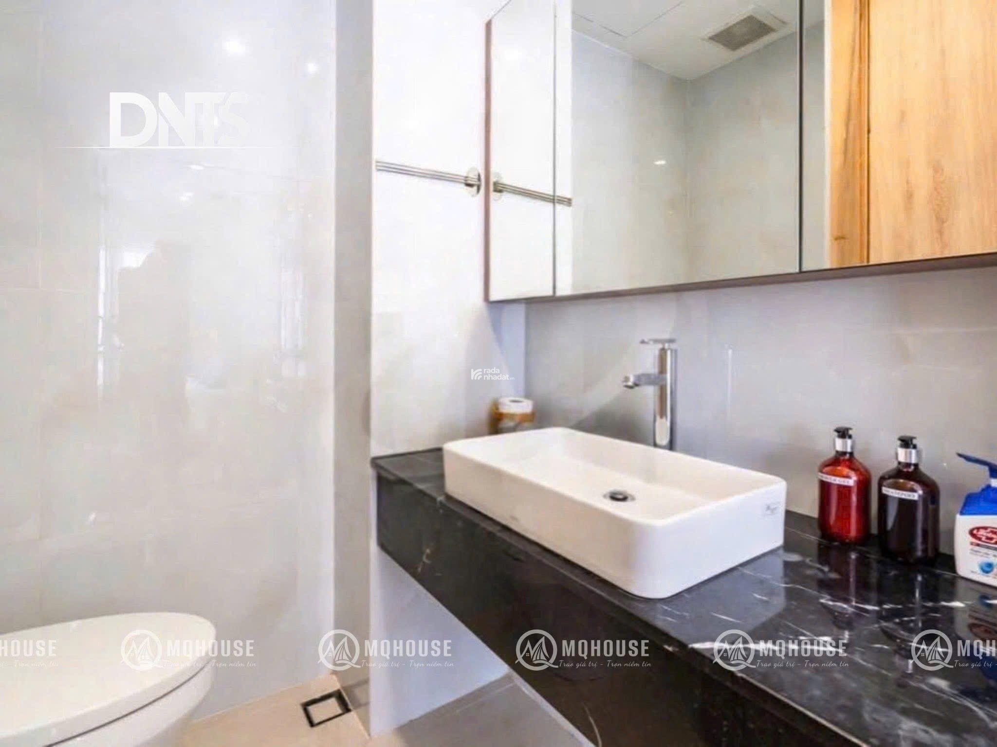 Cho thuê Căn hộ đầy đủ nội thất cao cấp gần Bùi Viện, chợ Bến Thành Quận 1