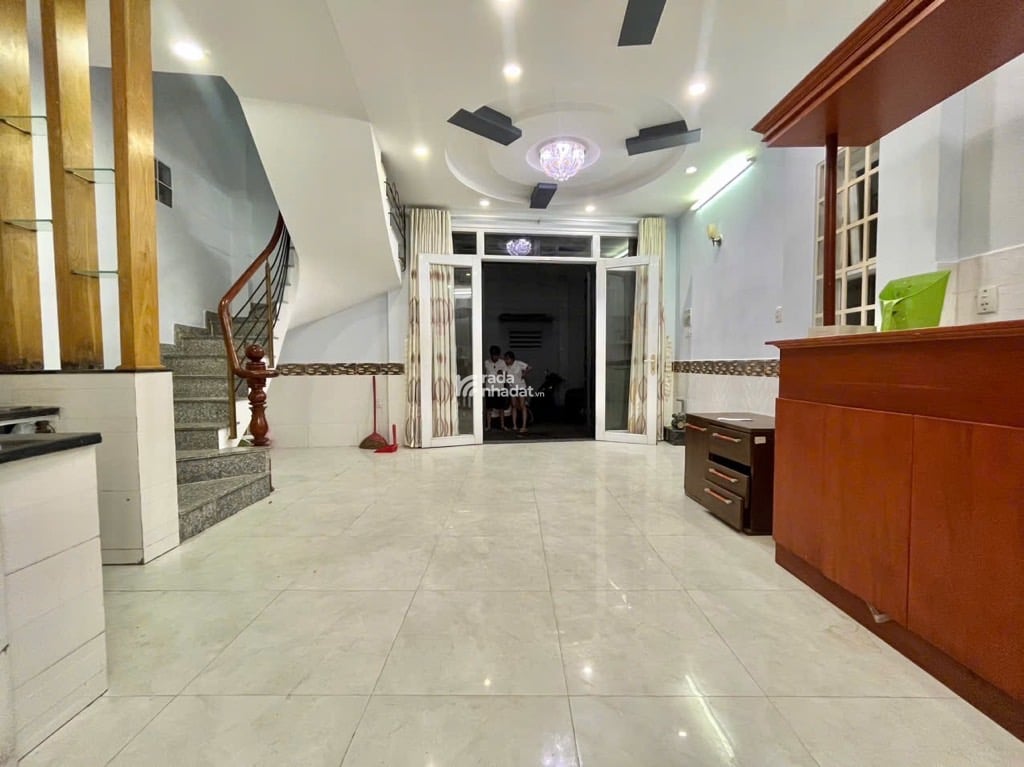 HXH SÁT NHÀ, PHAN ĐĂNG LƯU, PHÚ NHUẬN, RỘNG RÃI TIỆN XÂY MỚI. GIẢM 2.5T CHỈ CÒN 3.5T TL 