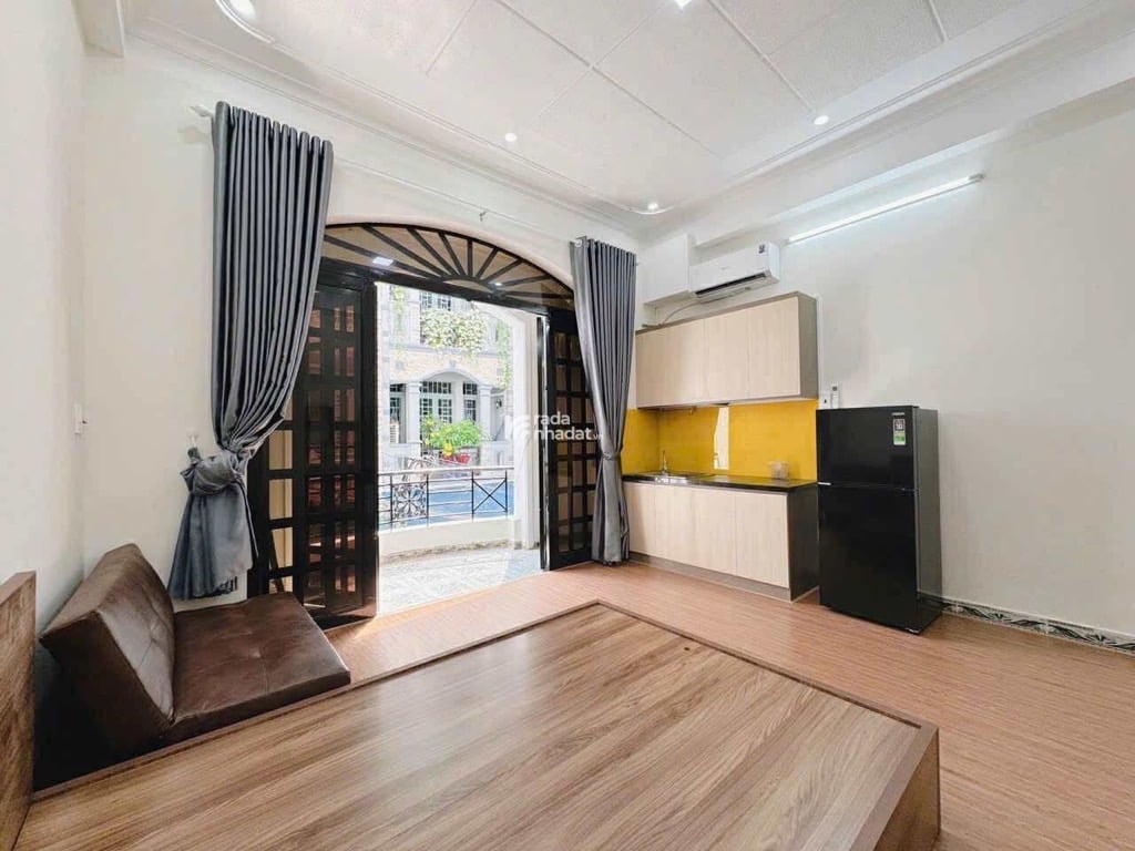 SÁT MT PHAN XÍCH LONG, PHÚ NHUẬN, 70M2 SẴN 4 TẦNG ĐÚC BTCT. GIẢM 350TR CHỈ 15.3T 