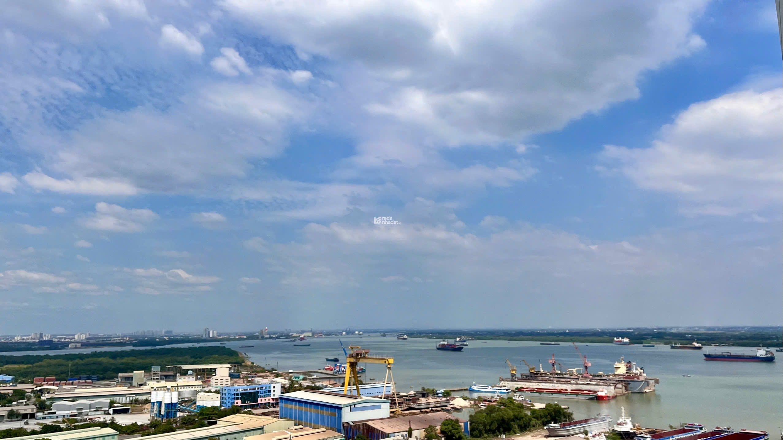 Căn góc 2PN2WC - 73m2 - Bán 4.395 tỷ - Đủ nội thất - Q7 Riverside