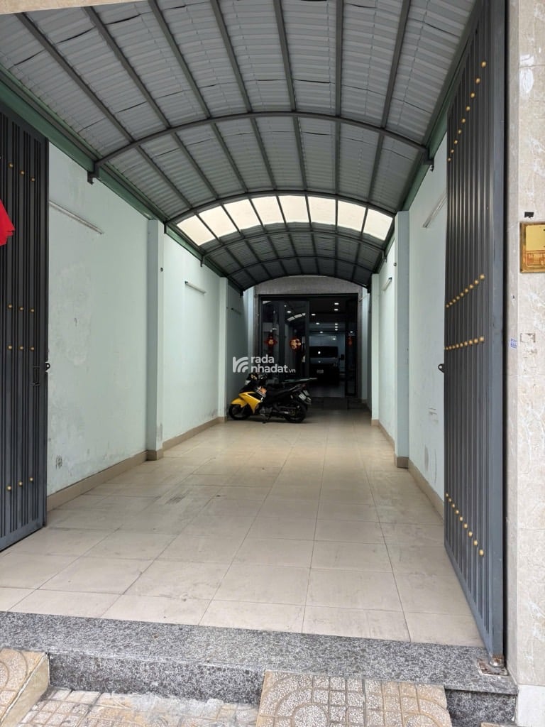 MTKD PHAN THỊ HÀNH, TÂN PHÚ, CHUẨN 210M2 HIẾM CÓ. GIẢM 550TR CHỈ CÒN 21.55T TL TỐT