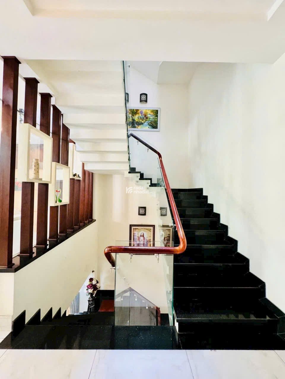 PHÚ NHUẬN - THÍCH QUẢNG ĐỨC HXH TRÁNH - GẦN 150M2 - 4TẦNG - CHỈ 24 TỶ