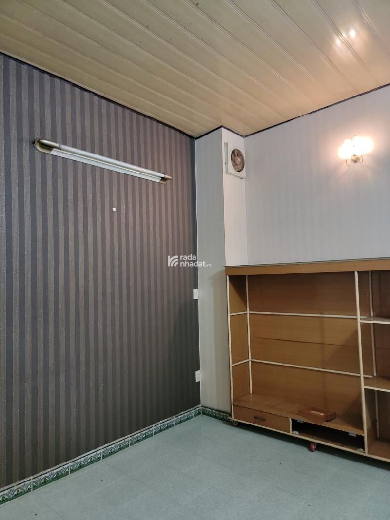 HẺM XE HƠI-LÊ HỒNG PHONG PHƯỜNG 1 QUẬN 10 DT: 42.8M2- CHỈ 8 TỶ 6