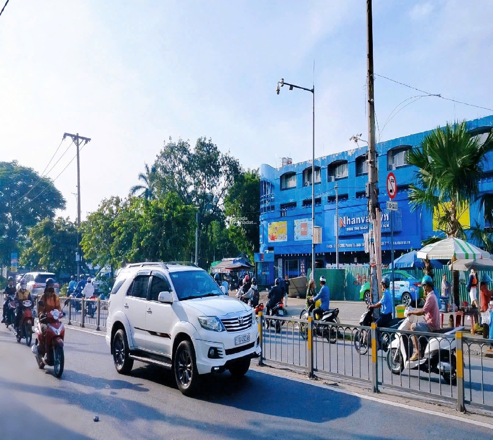 Nhà hẻm Ô tô Cách Mạng Tháng Tám - QUẬN TÂN BÌNH - 80 m2 - 7.5 tỷ