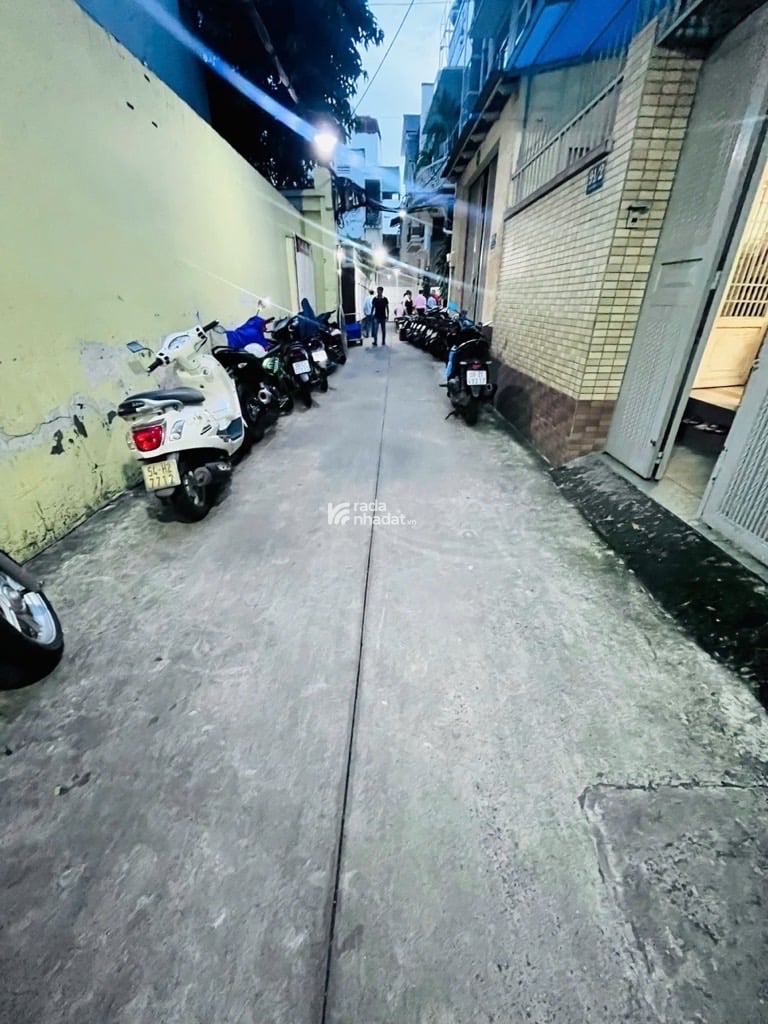 BÁN NHÀ ĐƯỜNG TRẦN BÌNH TRỌNG Q5, diện tích 74m2