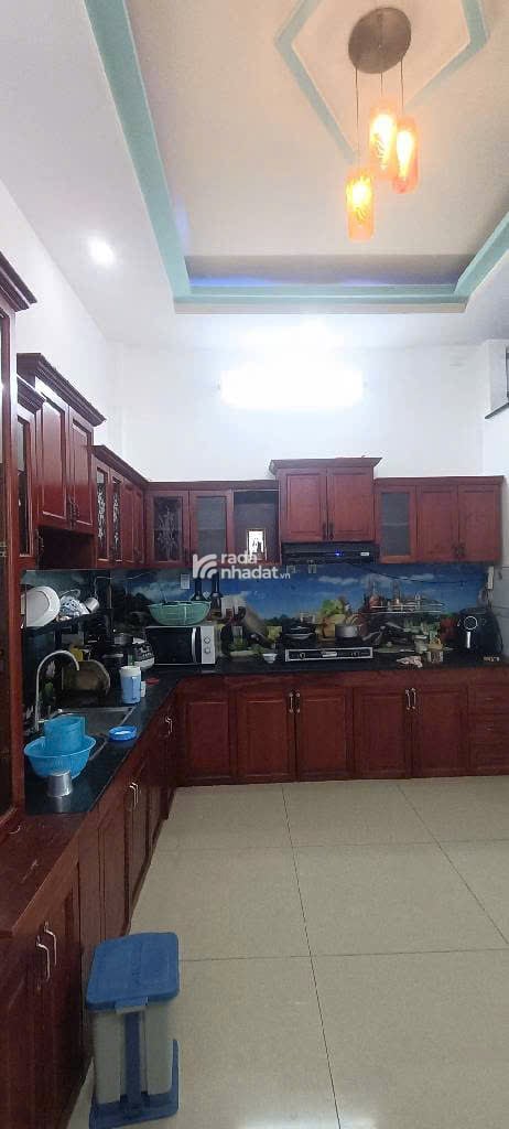 NHÀ BÁN LIỀN KỀ KHU TÊN LỬA- HẺM XE HƠI - DTSD 276m2-  GIÁ CHỈ 6.3 TỶ