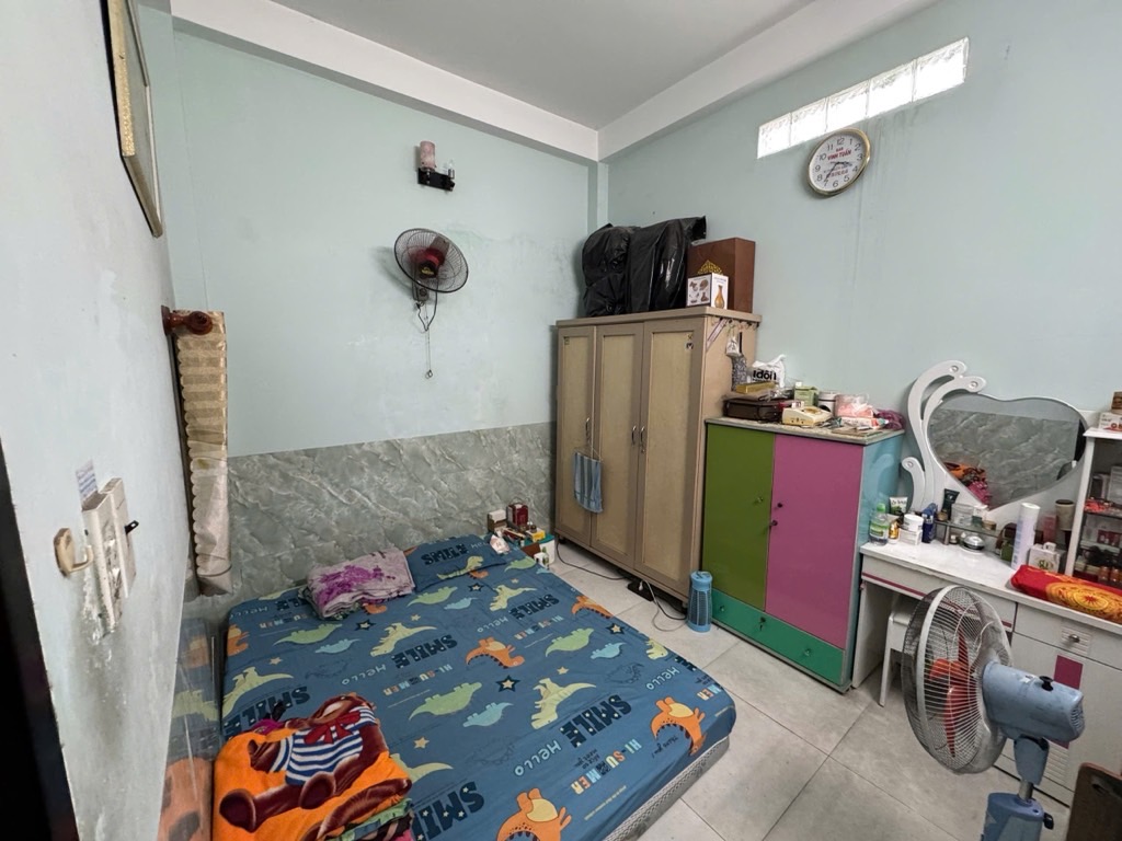 VỊ TRÍ ĐẸP -- GIÁP TÊN LỬA - NGAY CHIẾN LƯỢC - HẺM XE TẢI THÔNG TỨ TUNG - SÁT MẶT