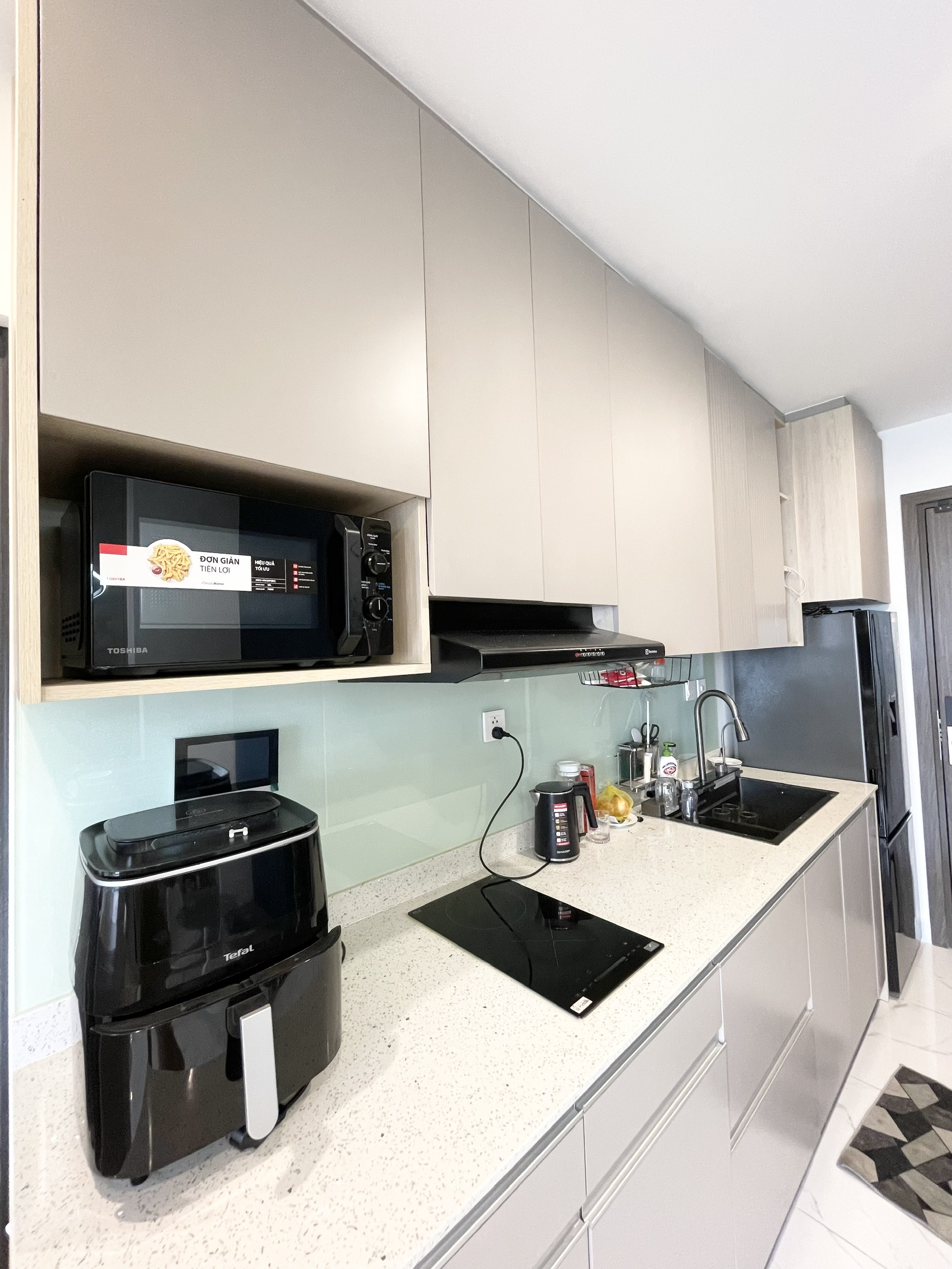 Chính chủ bán STUDIO 37m2 CÓ SỔ HỒNG FULL NỘI THẤT CHỈ 2,29 TỶ TẠI VINHOMES GRAND PARK