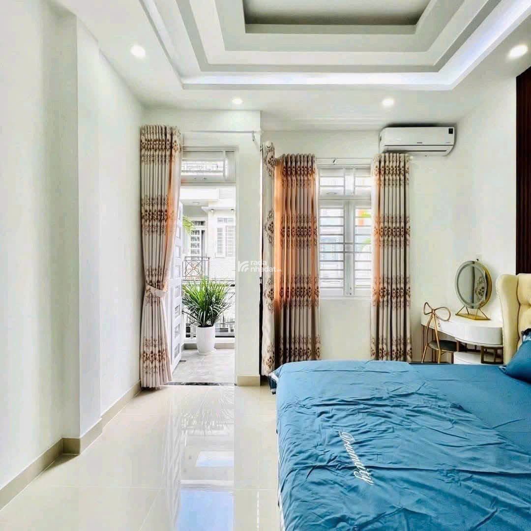 Bán nhanh căn nhà đường Lê Bình, Tân Bình/ 56m2 với mức giá 4 Tỷ 860tr/ sổ hồng riêng/ đường ô tô