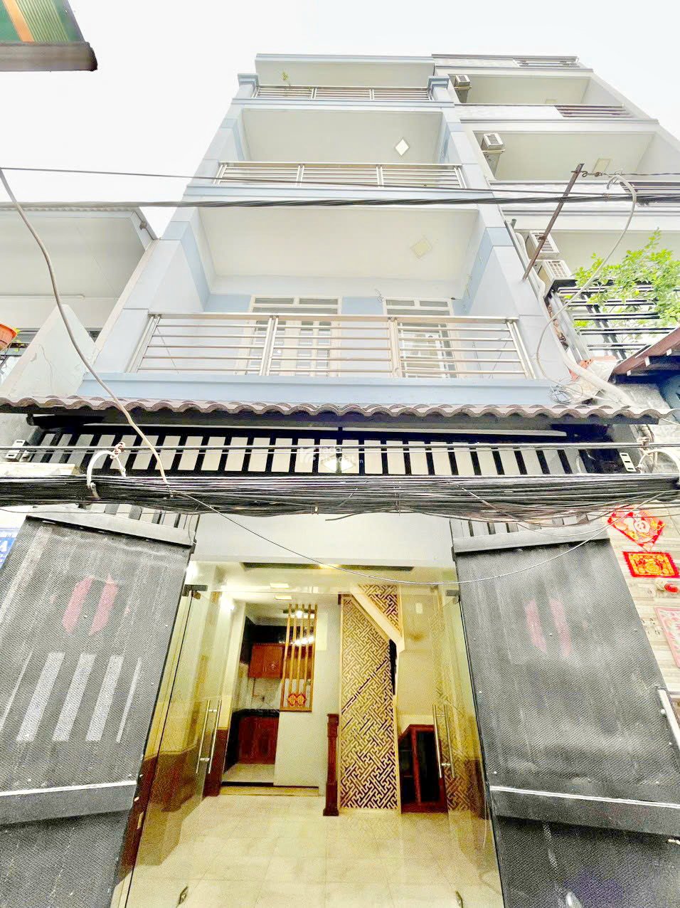 Bán nhà 3 lầu hẻm 1 sẹt gần MT đường Bùi Minh Trực P.5 Quận 8