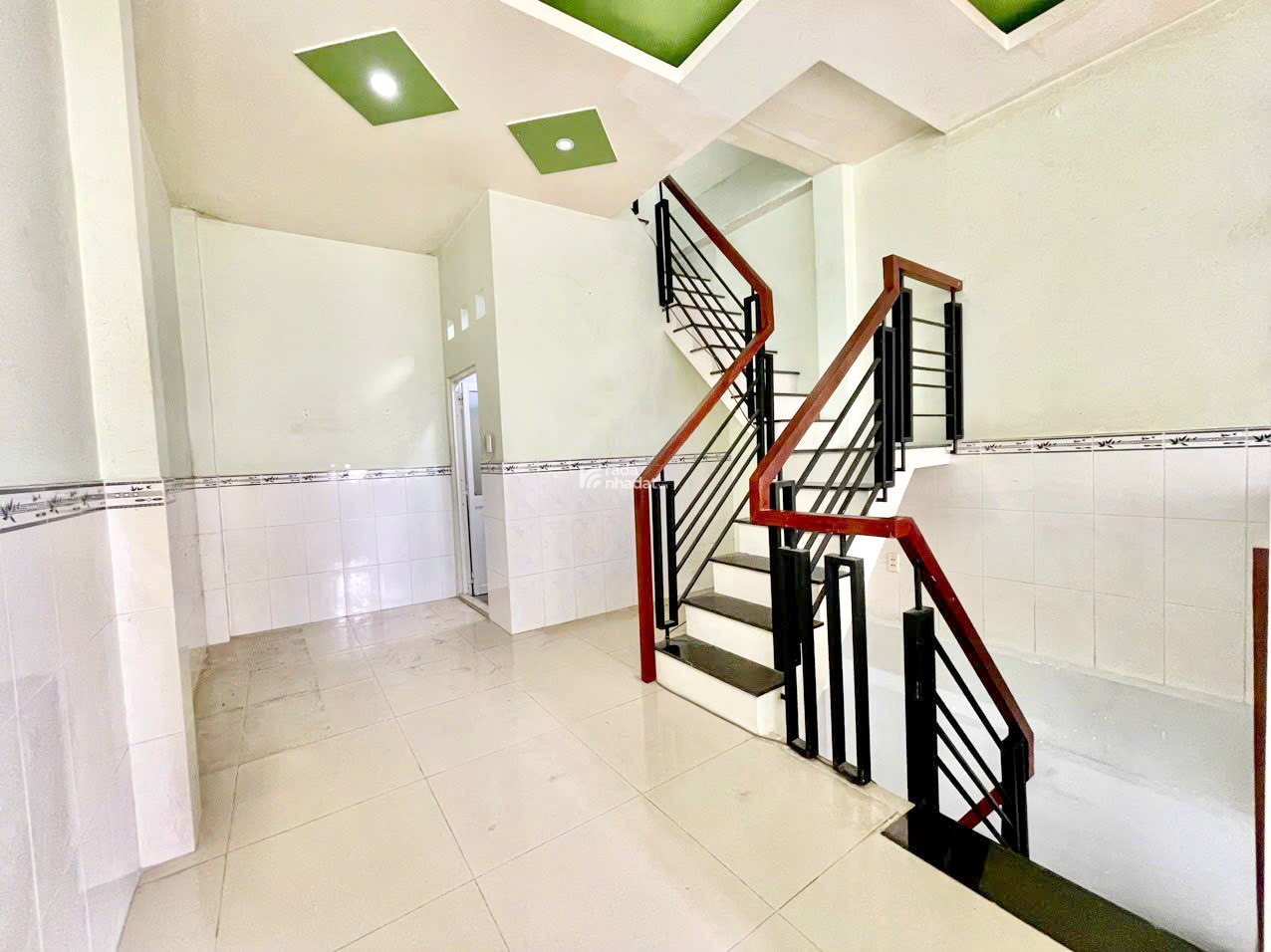 Bán nhà 3 lầu hẻm 1 sẹt gần MT đường Bùi Minh Trực P.5 Quận 8