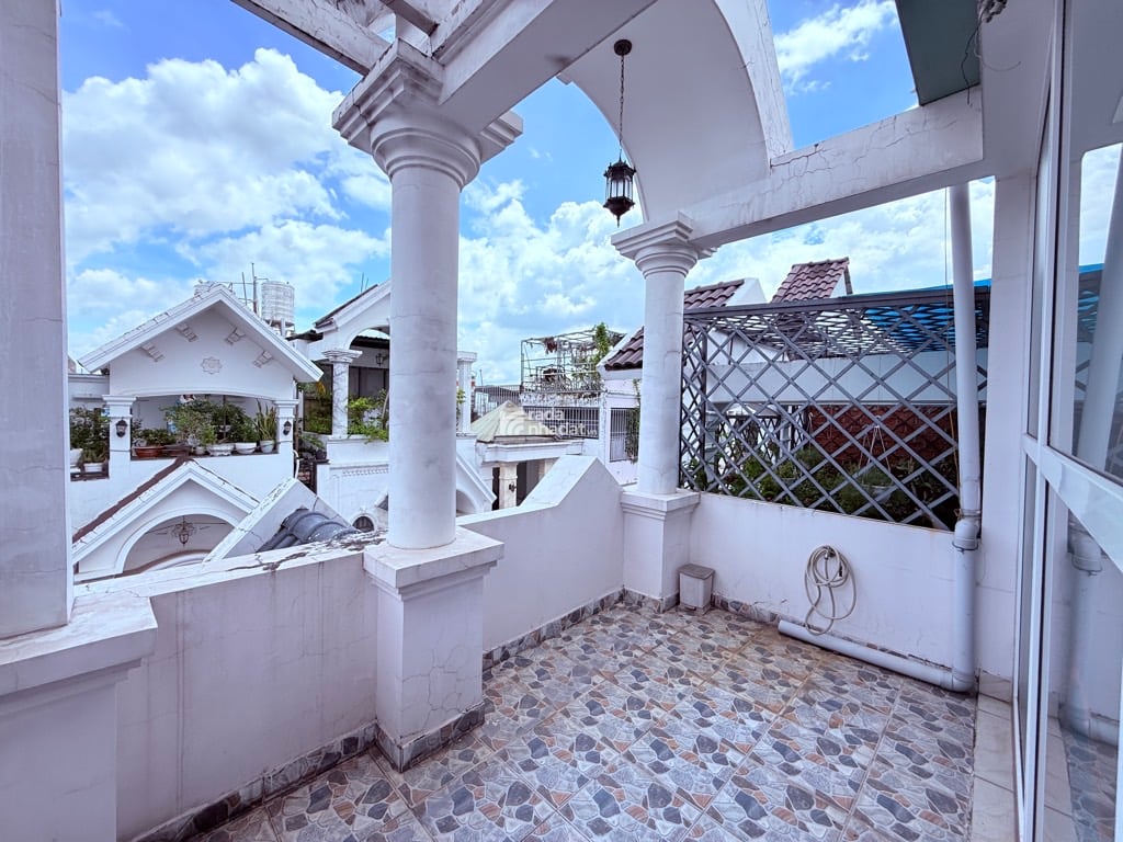 BÁN NHÀ LÊ ĐỨC THỌ 5TẦNG - 53m2 - HẺM XE HƠI NÉ CHỈ 8.2 TỶ