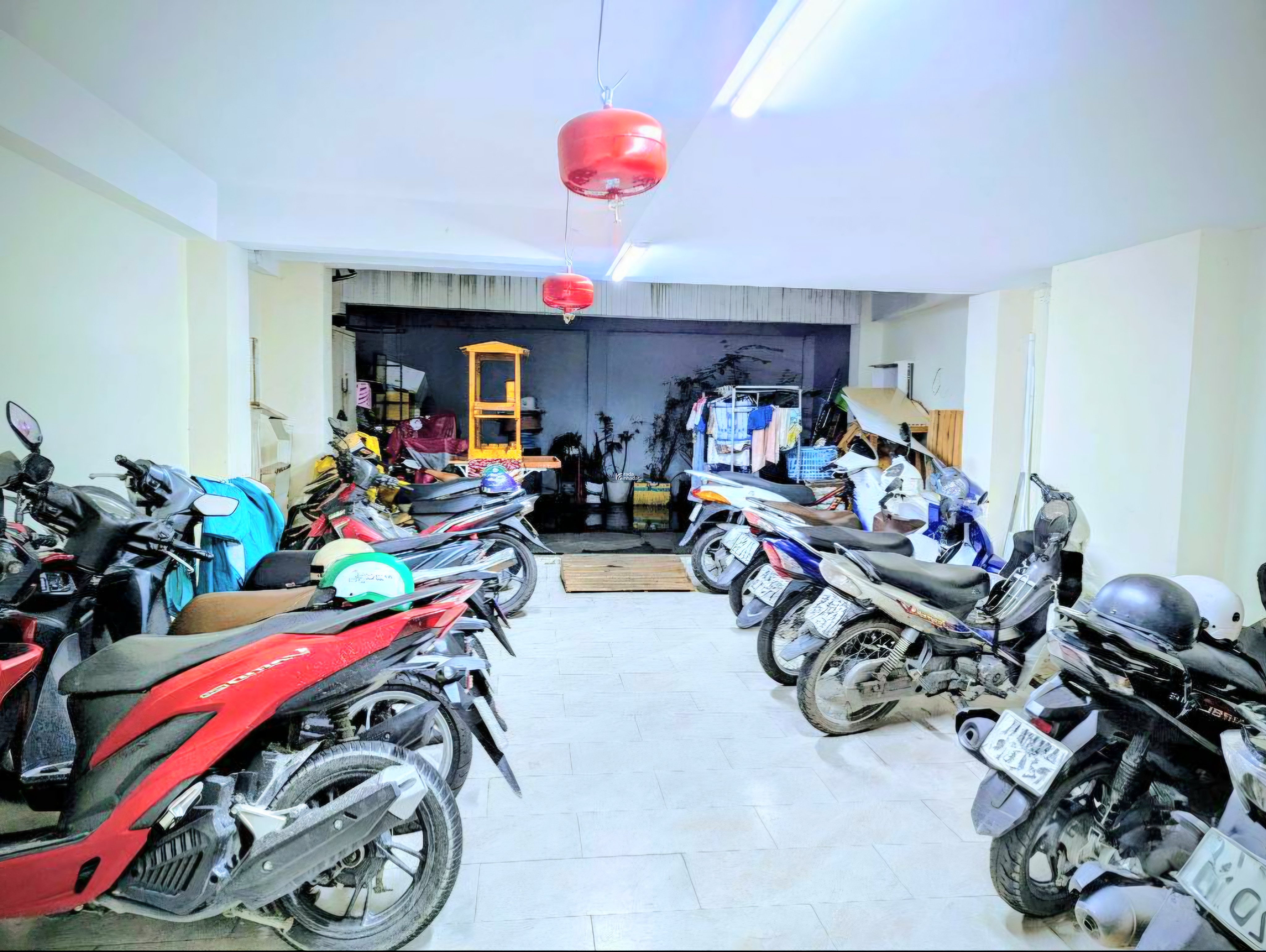 BÁN CHDV MẶT TIỀN 6 TẦNG - 110M2 - TÂN HƯƠNG - CHỈ 100TR/M2