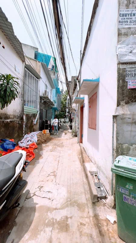 " BÁN NHÀ PHỐ ĐẸP - ĐỖ XUÂN HỢP, PHƯỚC LONG A, QUẬN 9.Diện tích: 112 m2, 5 22.4). GIÁ BÁN: 6.5 TỶ