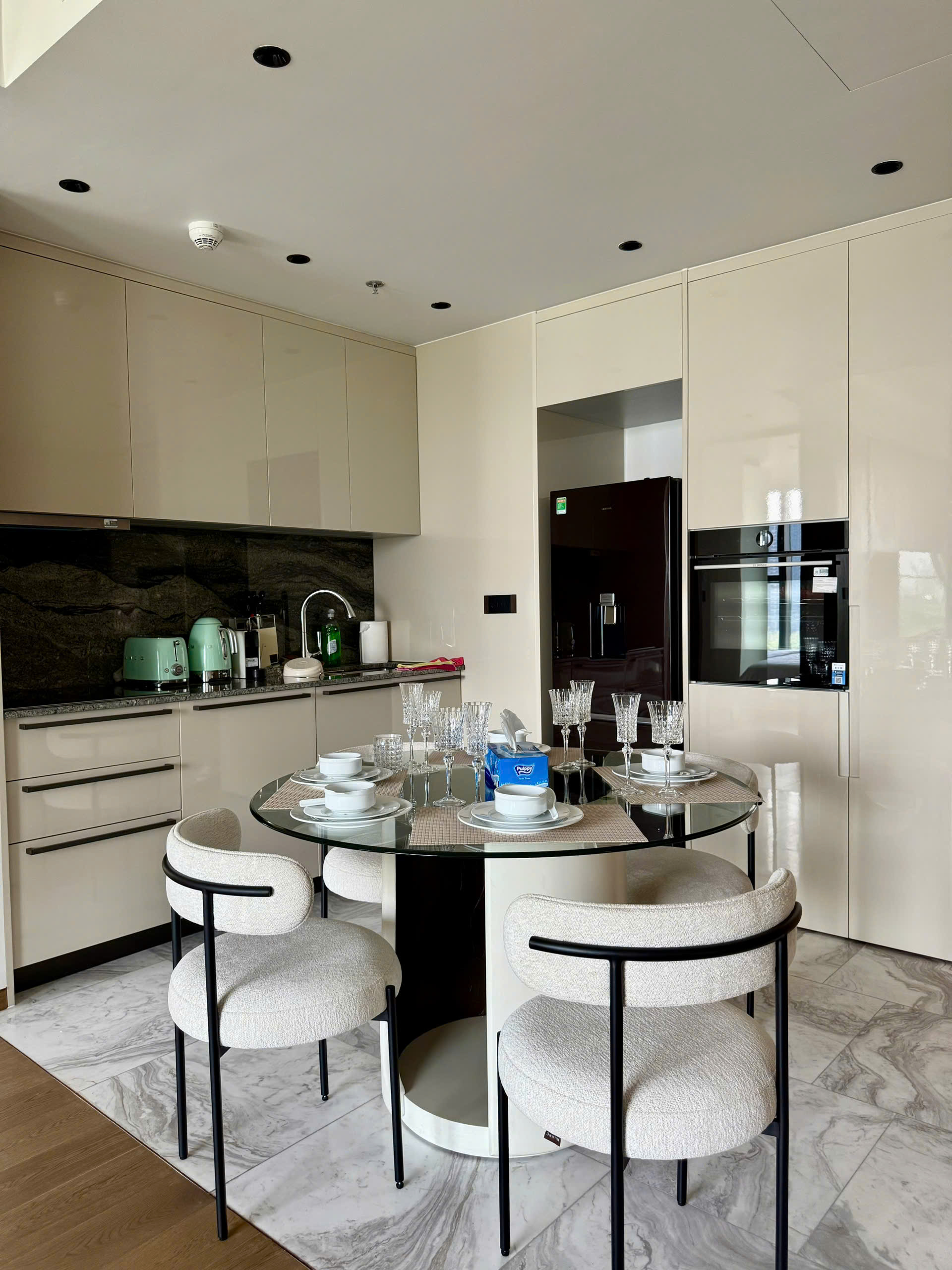 Bán căn góc 2PN Tòa Sea Grand Marina Saigon, Full nội thất cao cấp