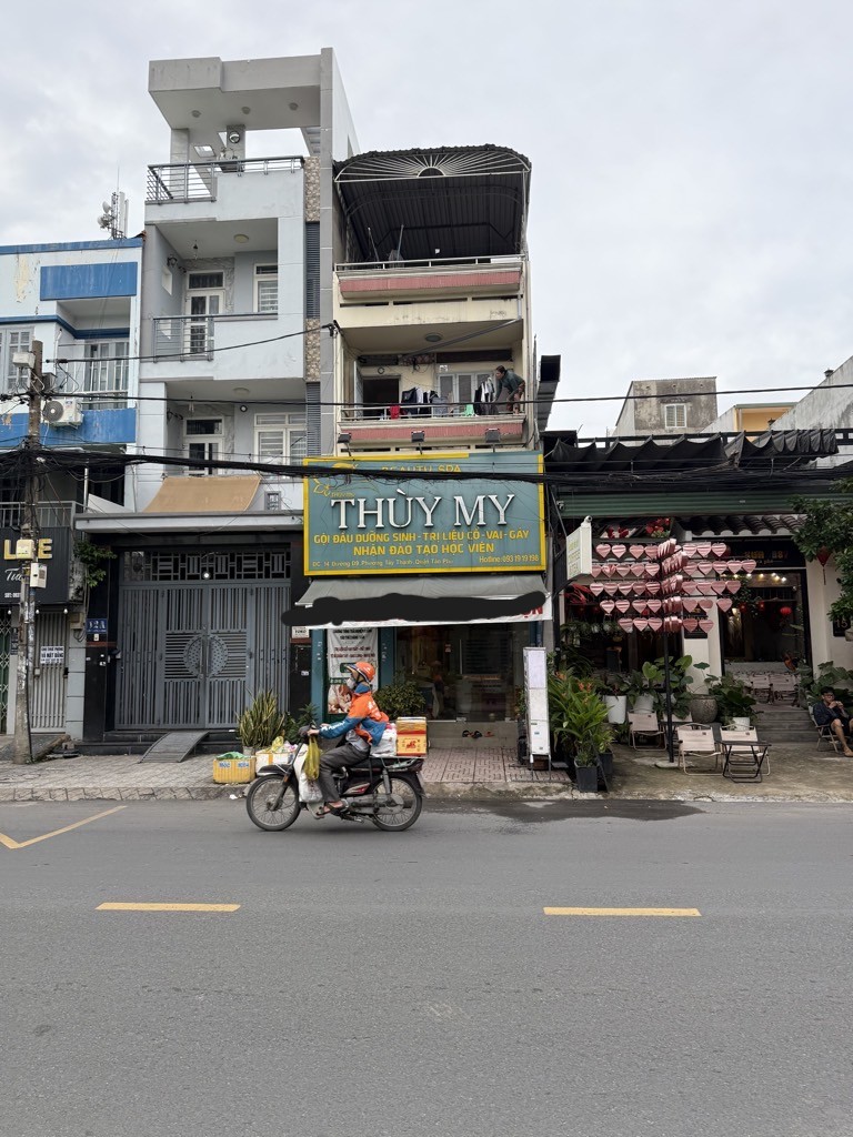 BÁN NHÀ MẶT TIỀN CÔNG VIÊN ĐƯỜNG D9 TÂY THẠNH TÂN PHÚ