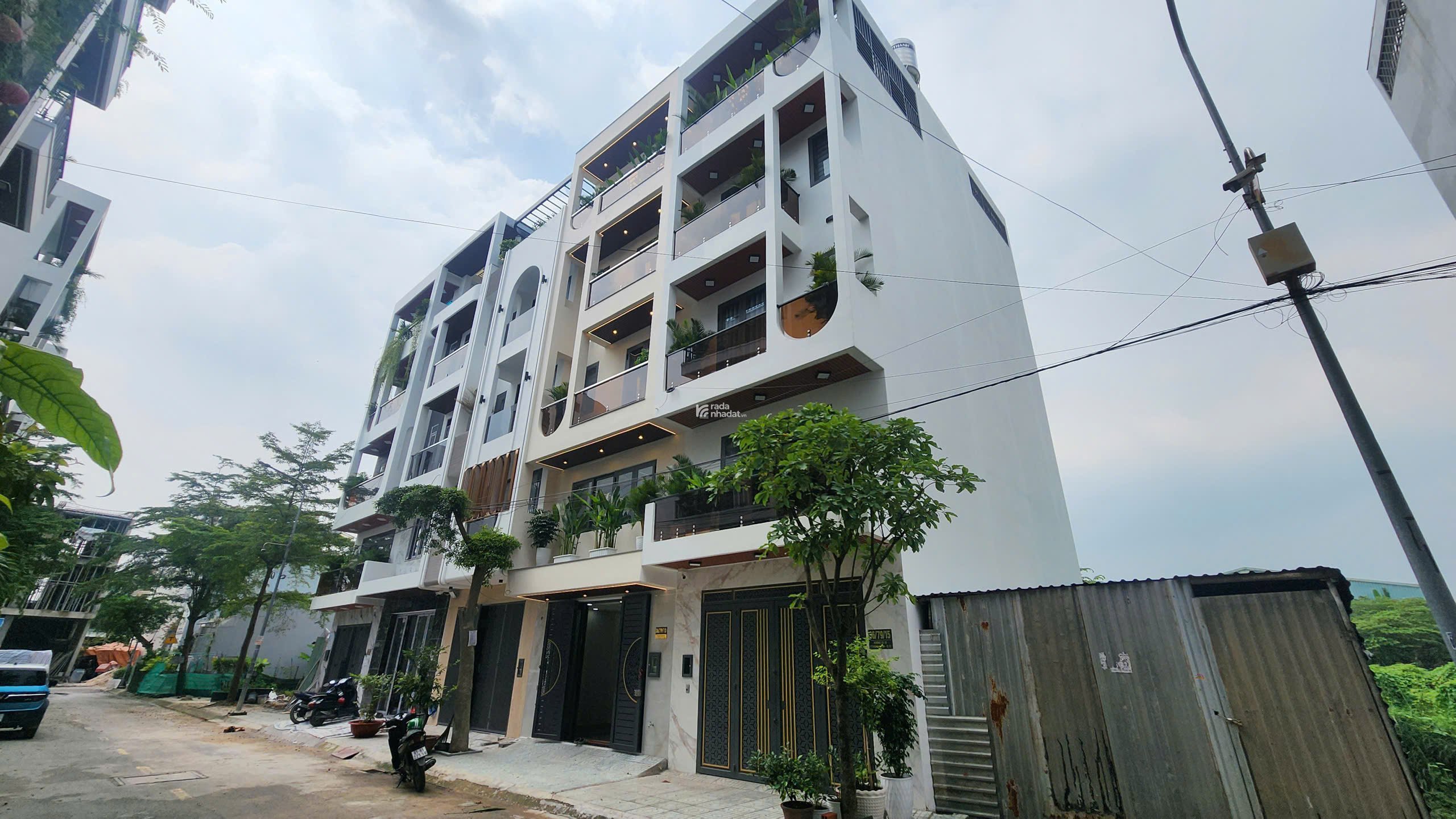 NHÀ PHỐ MỚI 4.5X13M - KDC ĐƯỜNG 12M, TX25, Q12