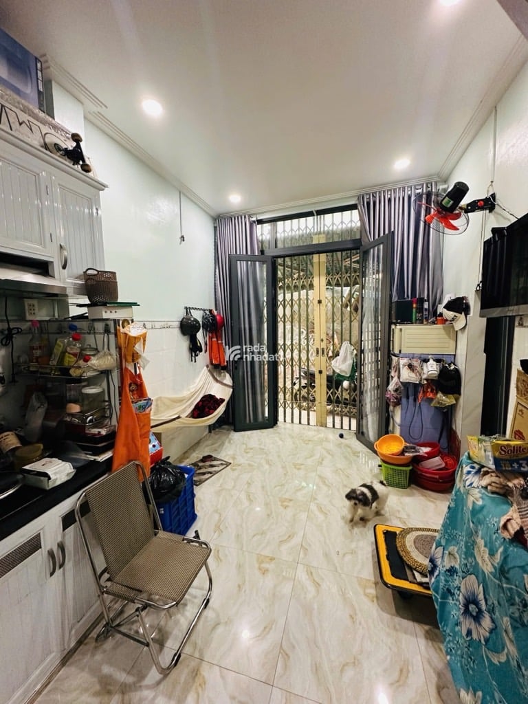 SÁT TÂN BÌNH, HXH TRỊNH ĐÌNH TRỌNG, TÂN PHÚ, 20M2 ĐẸP Ở NGAY. GIẢM 550TR CHỈ 2.6T 