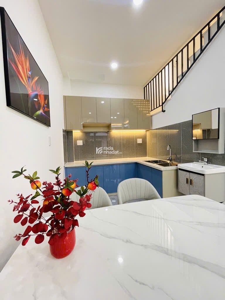 NHÀ MỚI Ở NGAY - FULL NỘI THẤT - GẦN CÔNG VIÊN LÀNG HOA