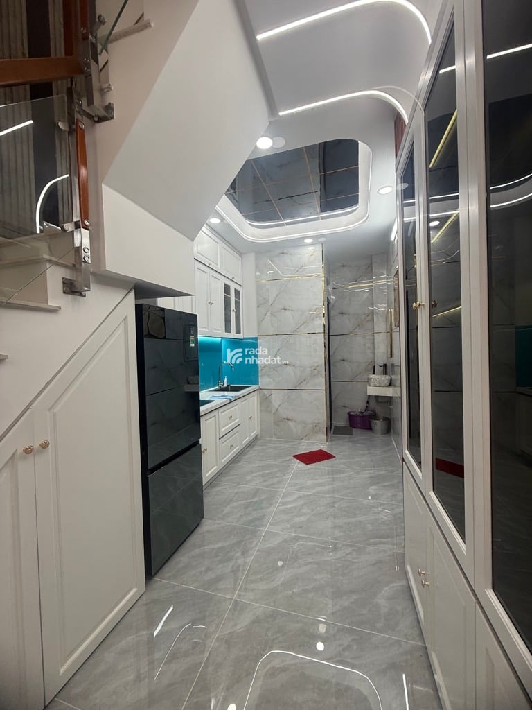 NGAY ĐẦM SEN, HẺM XE HƠI TÔ HIỆU, TÂN PHÚ, 32M2 HIẾM CÓ. GIẢM 450TR CHỈ CÒN 5T TL TỐT