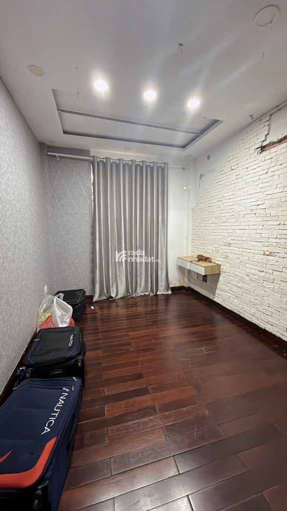 HẺM XE HƠI THÔNG- NHÀ 3 TẦNG- NHỈNH 8 TỶ. KHU HIẾM NHÀ BÁN .
