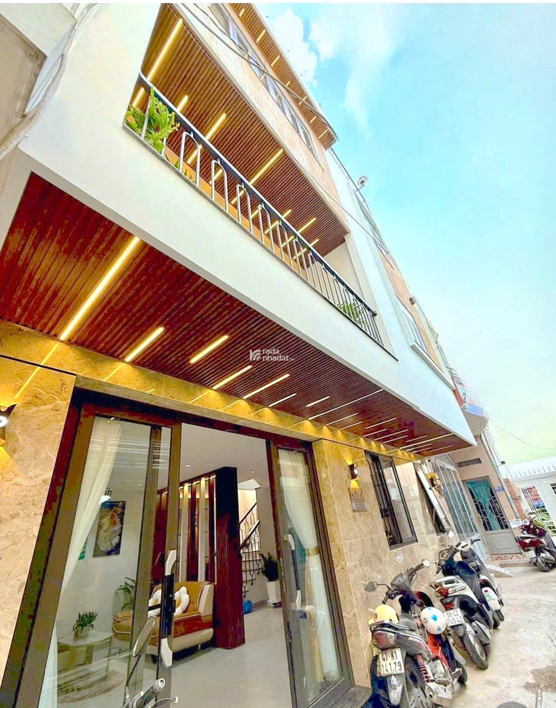 BÁN NHÀ ĐẸP - NGAY NGÃ 3 LÊ VĂN LƯƠNG - TRẦN XUÂN SOẠN - QUẬN 7 - 6,9 Tỷ