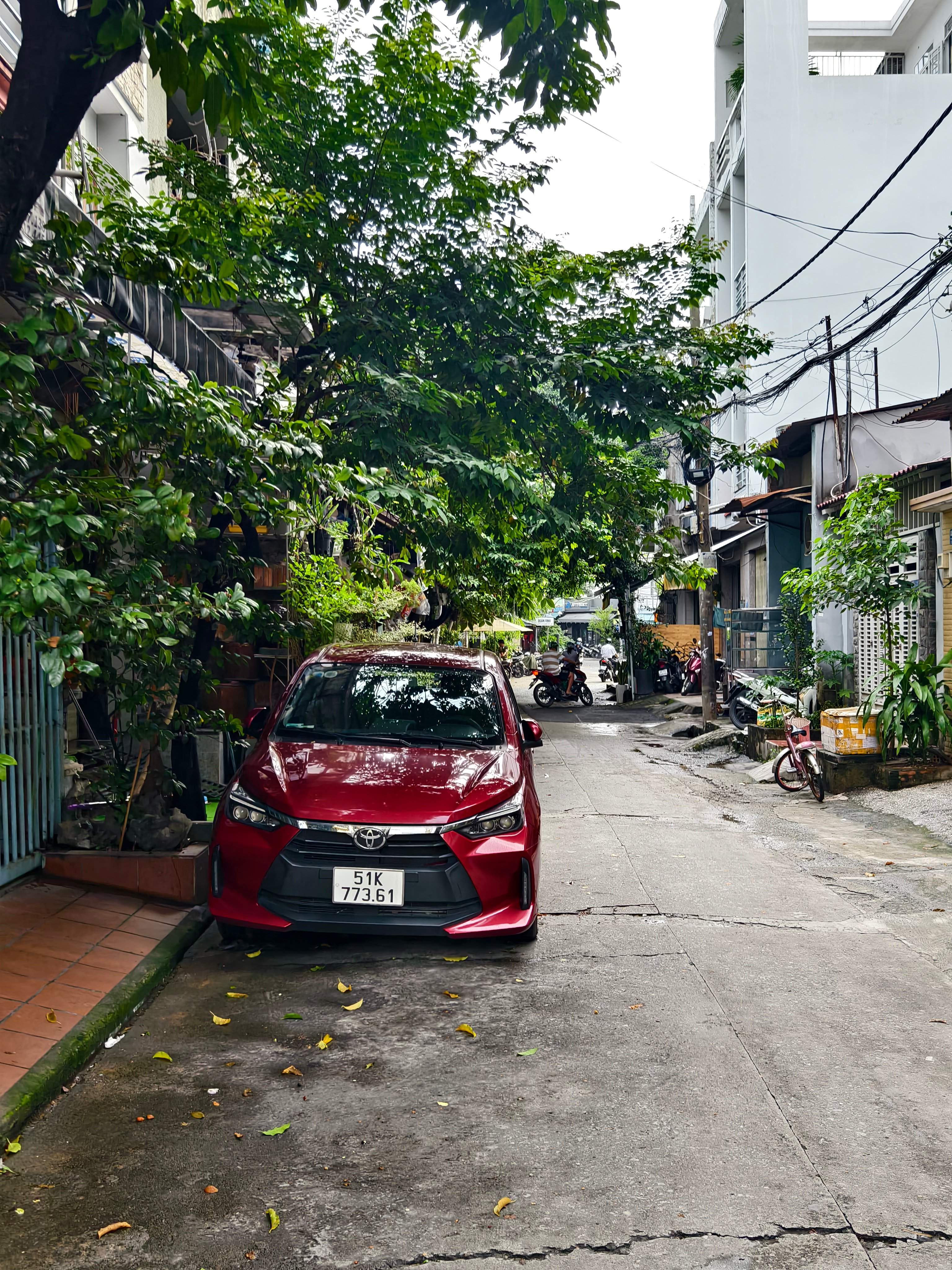 Bán nhà Phú Nhuận 4 x 18 x 5 tầng phong cách Âu cổ điển, HXH gần mặt tiền 