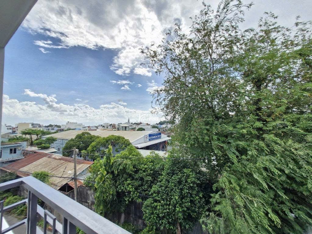Hơn 4 tỷ TL chủ - Đường nhựa 8m - Nhà mới 68m2 - Palm City - 20m Nguyễn Duy Trinh, 5p Vinhomes