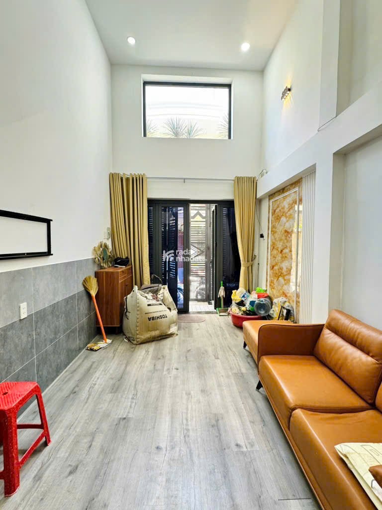HẺM XE HƠI 7CHỖ THÔNG - 5TẦNG - GẦN MẶT TIỀN - 5PHÒNG - MỚI ĐẸP - NHĨNH 5TỶ