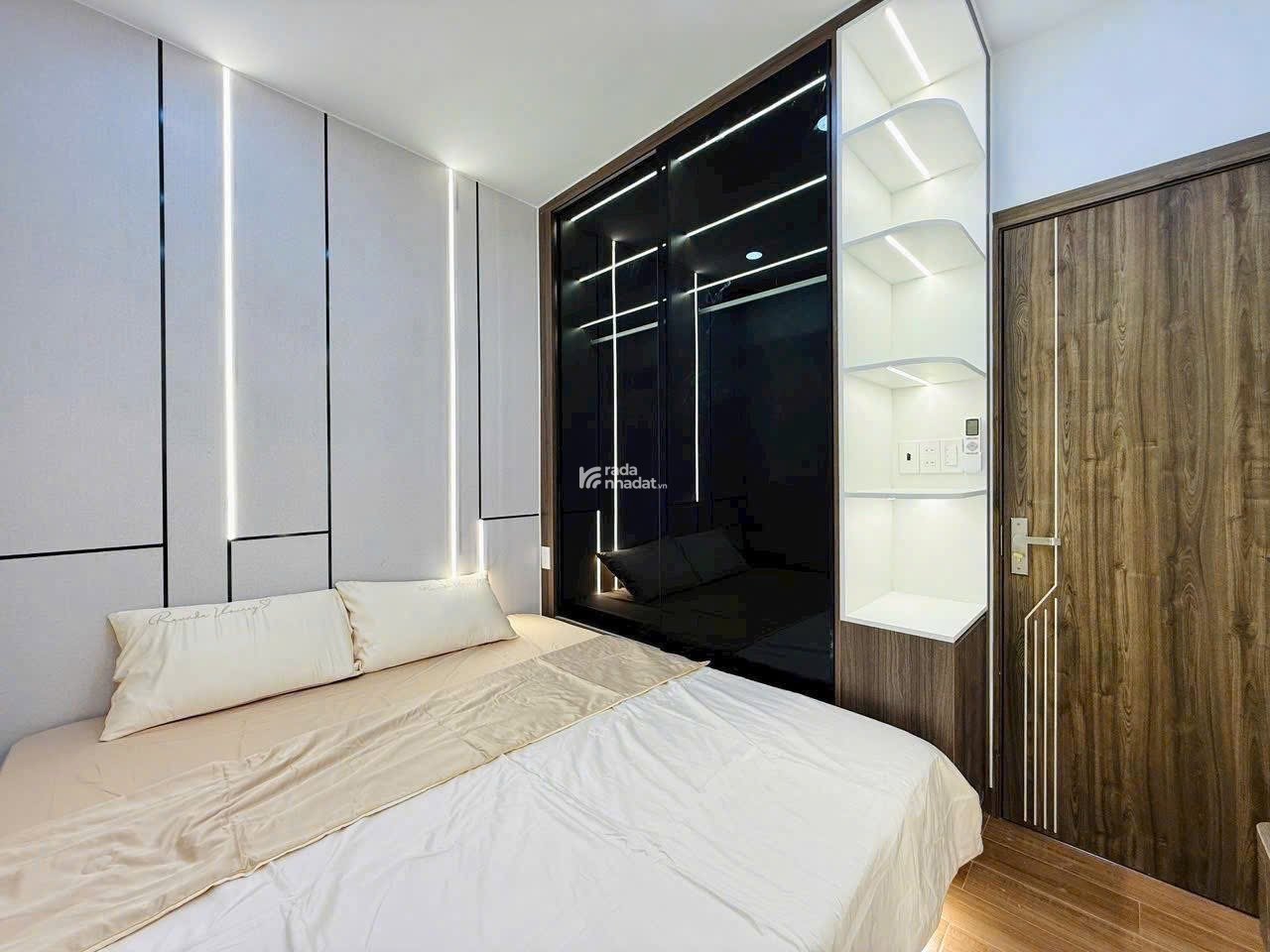 Bán nhà đẹp ở Huỳnh Tấn Phát, P. Phú Thuận, Q7. Giá 4tỷ320 , 69m2 , SHR