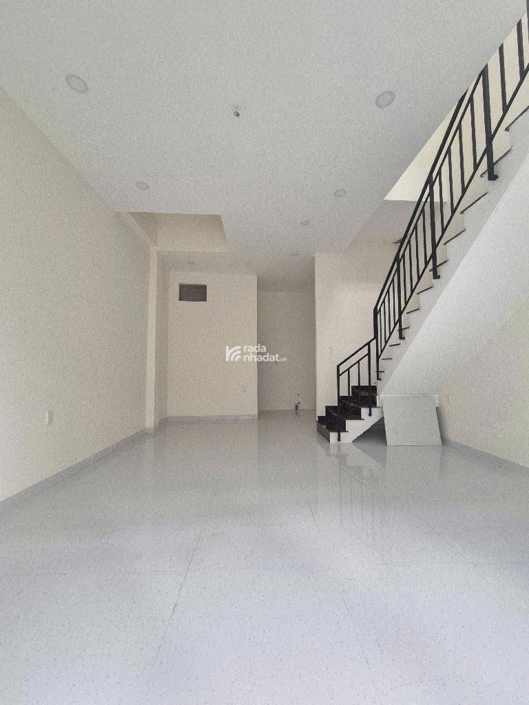 Nhà đẹp hàng xóm Lotte Mart Lê Văn Lương Q7-- 46MV - ngang 5M - chỉ nhỉnh 4T TL