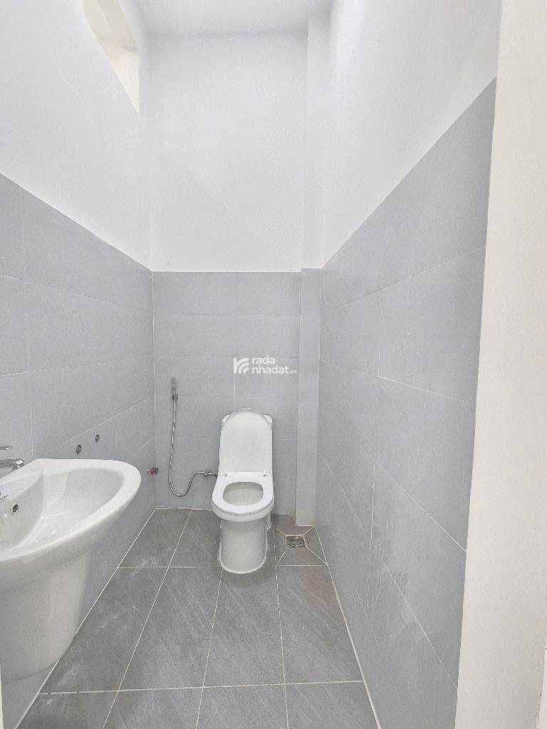 Nhà đẹp hàng xóm Lotte Mart Lê Văn Lương Q7-- 46MV - ngang 5M - chỉ nhỉnh 4T TL