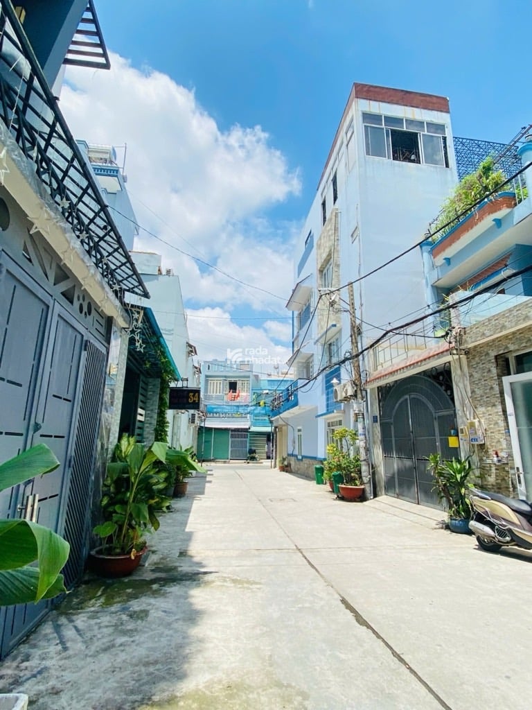 HẺM XE TẢI - VỊ TRÍ KINH DOANH - KẾ MẶT TIỀN - GẦN AEON TÂN PHÚ - 91M2 