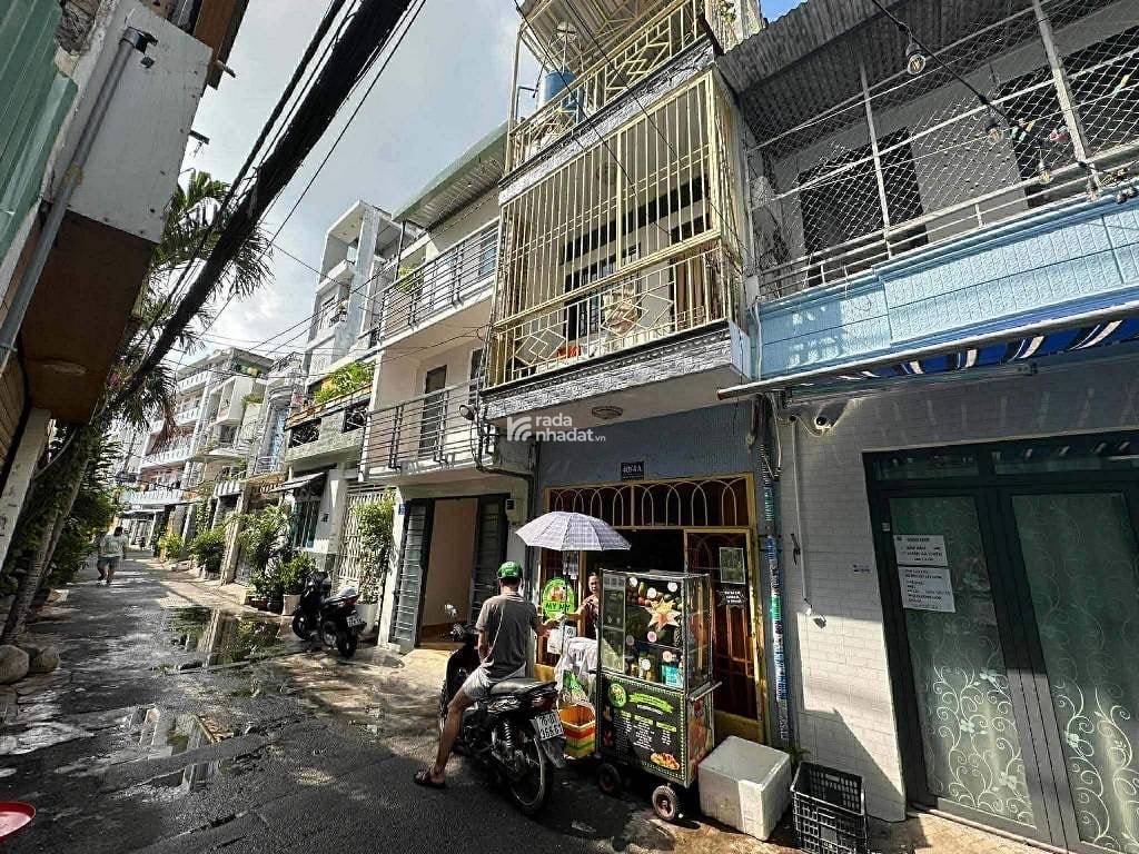 CÁCH MẶT TIỀN 2 CĂN – HẺM XE TẢI – 2 PHÒNG NGỦ - 1