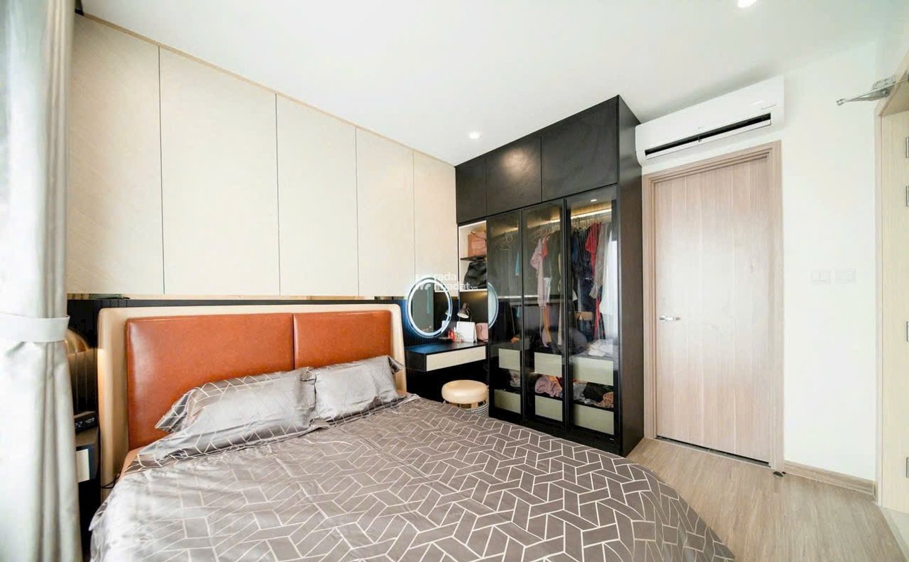 Căn hộ 2 phòng 69m2 Vinhomes Grand Park có nội thất có sổ